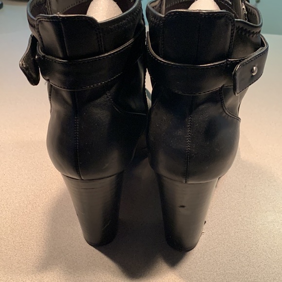 Black 3 1/2” Heeled Ankle Boots - Picture 2 of 6